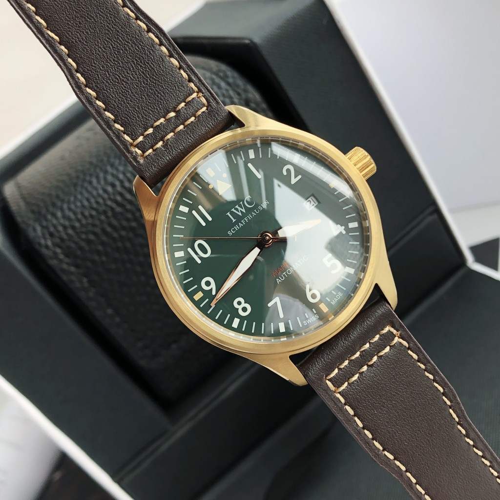 How to buy a Pilots Watches replica watch in Guinea?