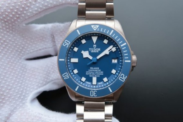 How to buy a Tudor replica watch in Virgin Islands (U.S.)?