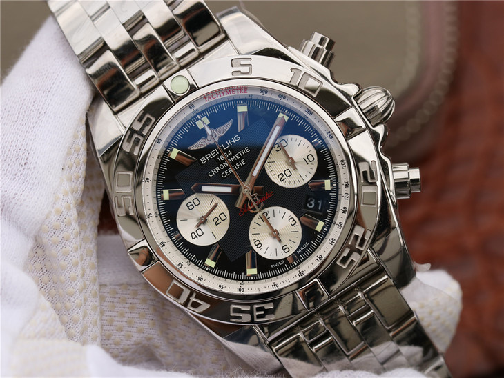 Breitling Chronomat B01 - 1:1 Superclone