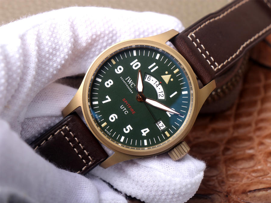 IWC Spitfire pilot UTC World - 1:1 Superclone